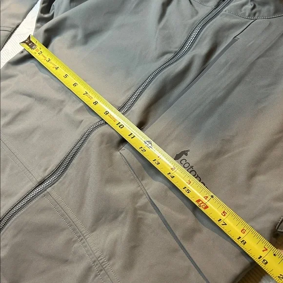 Cotopaxi Gray Women's Kinsa Soft shell Jacket. Size Small. NEW. Gray
